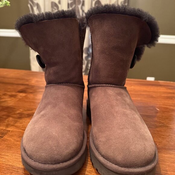 UGG - Women's Bailey Button Boot - Brown - EU38/US7 - Picture 1 of 7
